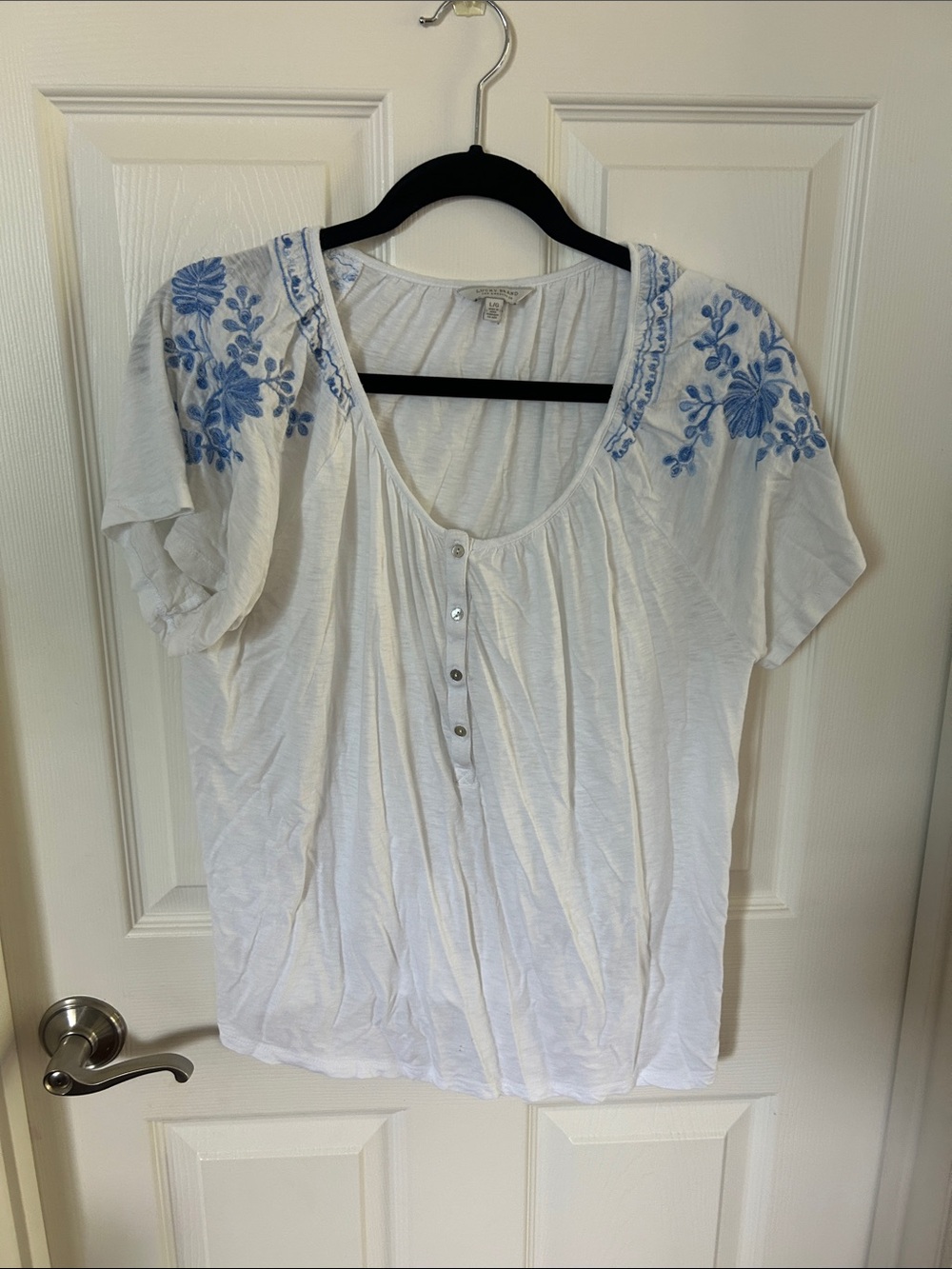 Lucky Brand White Scoop Neck Top with Blue Floral Embroidery